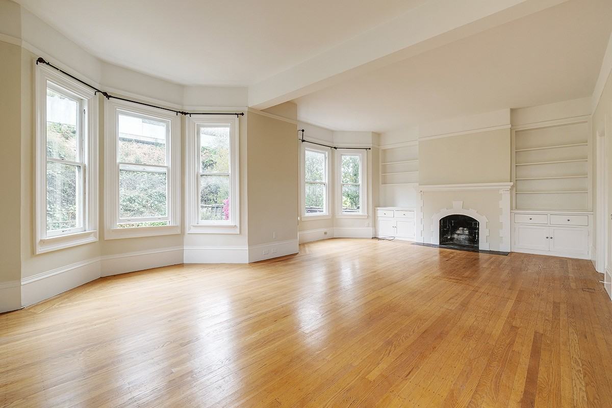 2355 Jones St #4 - Photo 4 of 20