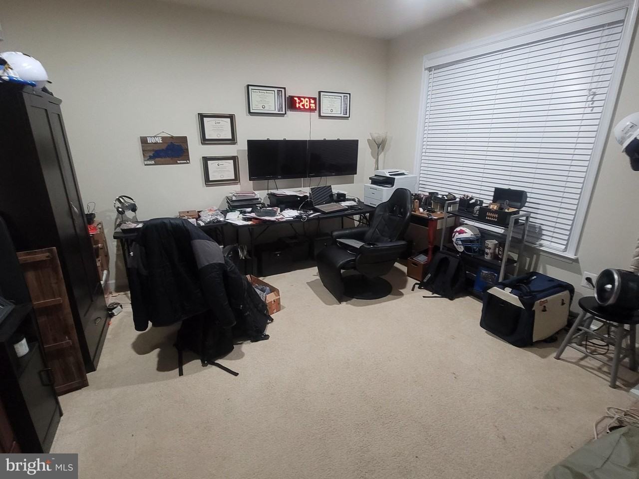 20928 Houseman Ter - Photo 4 of 15