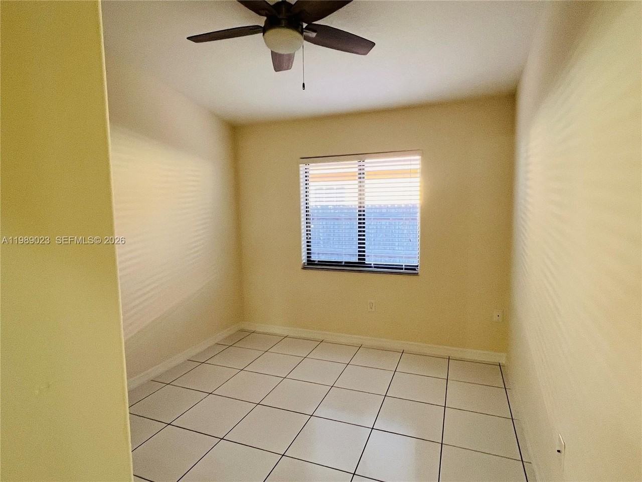 16605 Sw 90th St - Photo 7 of 14