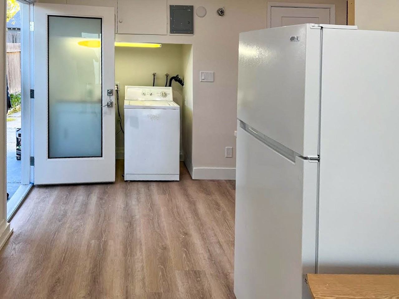 253 Vega Ave #A - Photo 2 of 12