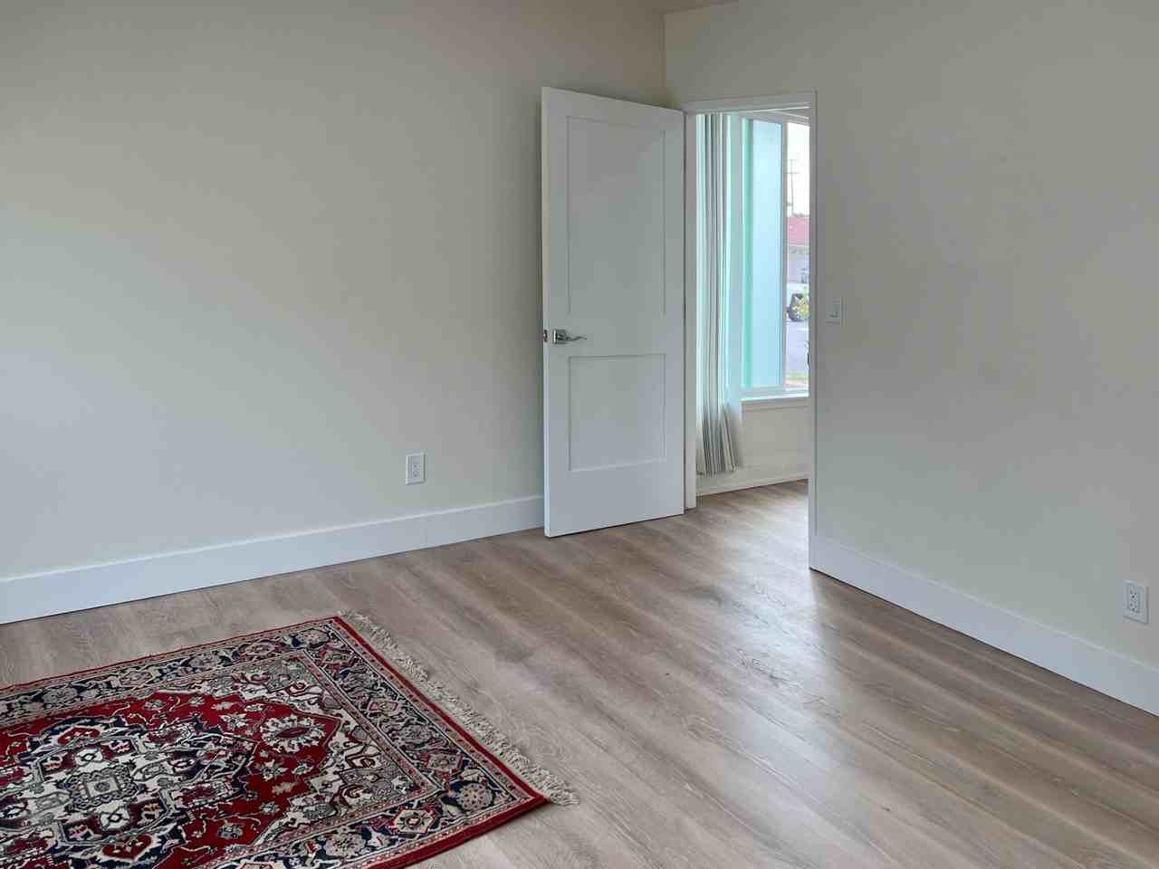 253 Vega Ave #A - Photo 5 of 12