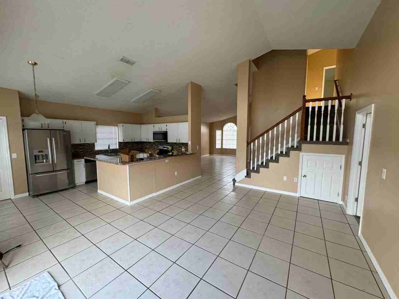 4313 Creekside Blvd - Photo 2 of 9