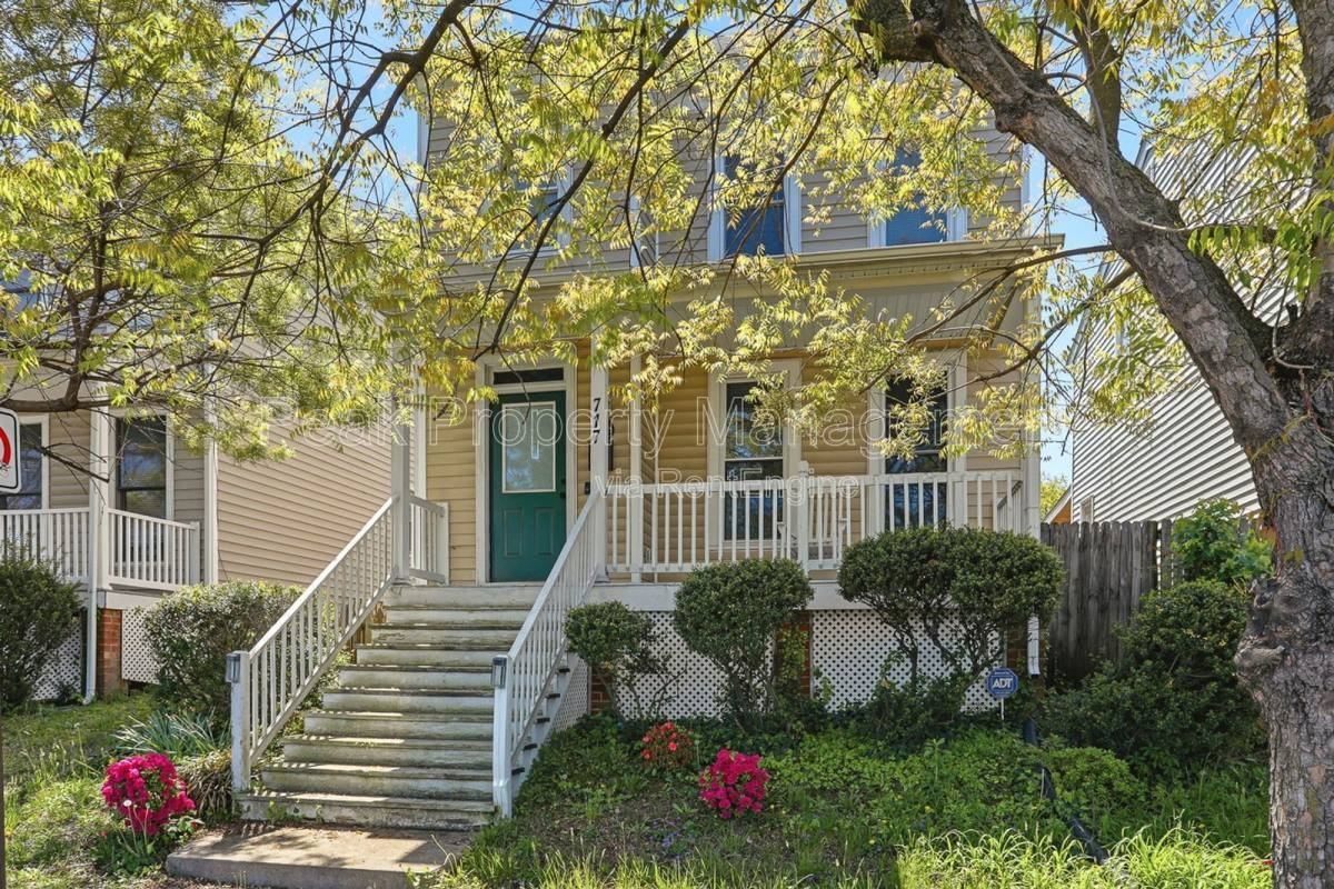 717 W Leigh St - Photo 3 of 10