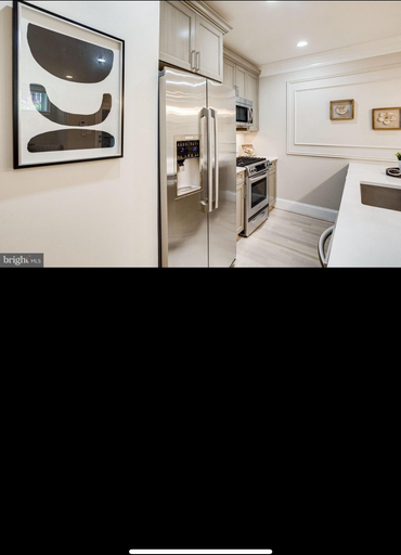 1817 Riggs Pl Nw - Photo 3 of 5