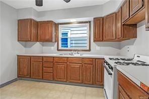 374 Baynes St - Photo 2 of 4