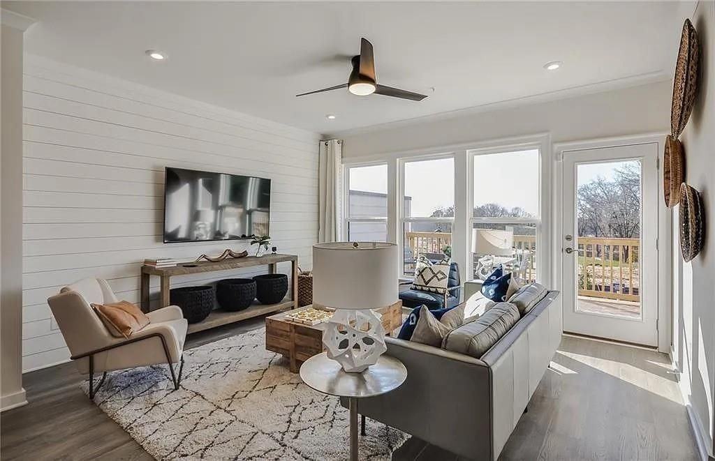 545 Whitlox Rd Nw - Photo 5 of 10