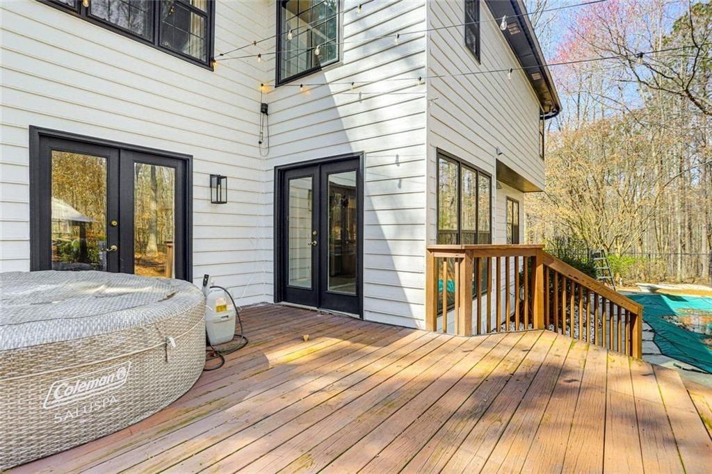 3595 Chastain Ct - Photo 3 of 13