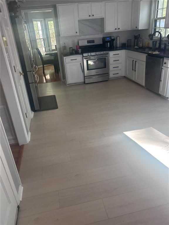 3595 Chastain Ct - Photo 5 of 13