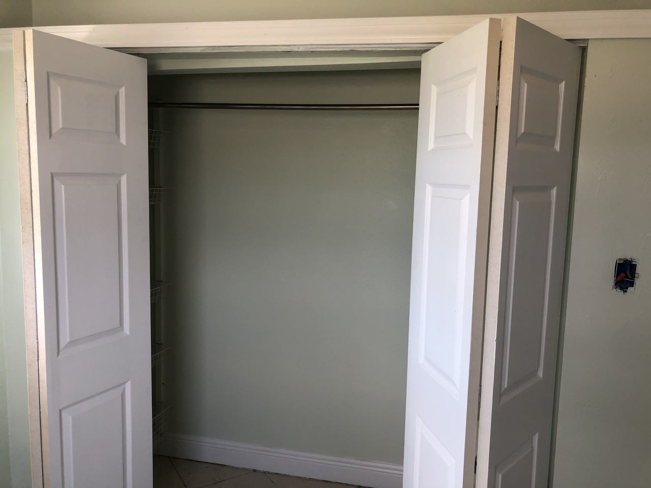 329 Shamrock Blvd #NA - Photo 5 of 37