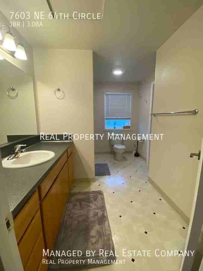 7603 Ne 64th Cir - Photo 6 of 12