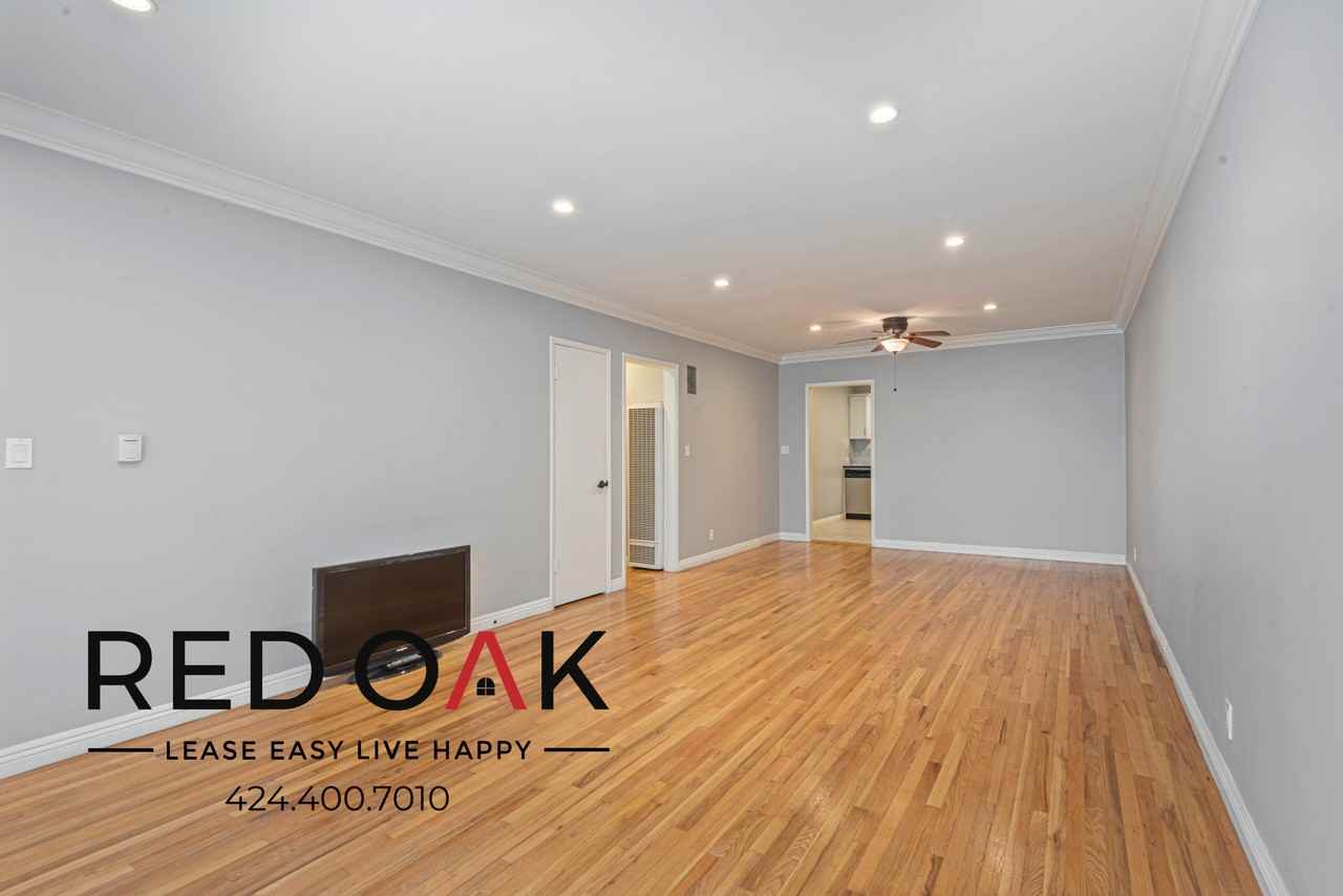 436 S Oakhurst Dr #3 - Photo 6 of 13