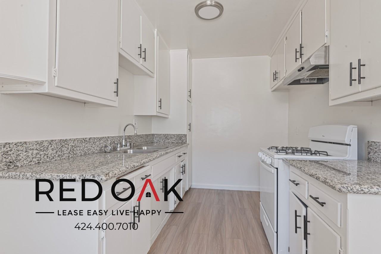 9903 Belmont St #15 - Photo 4 of 17