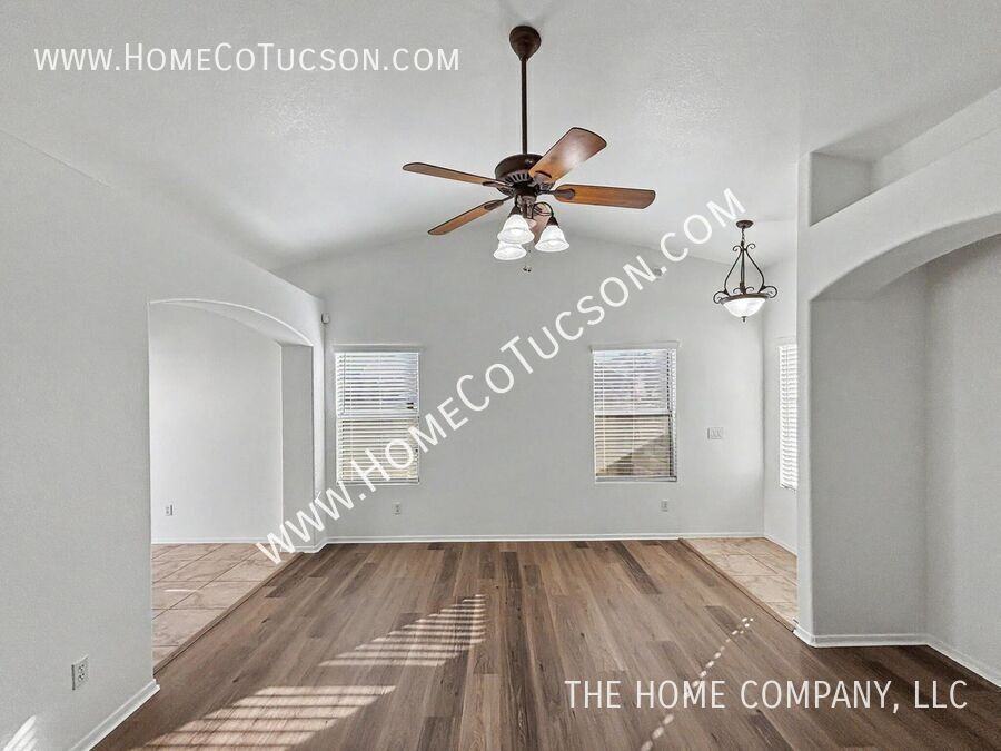 7117 W Amarante Dr - Photo 5 of 23