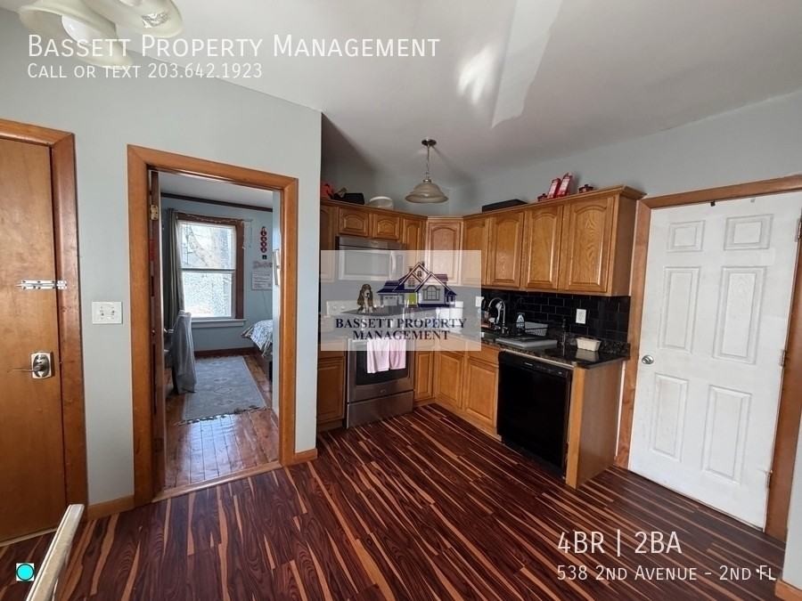 538 Second Ave 2nd Fl - Photo 2 of 13