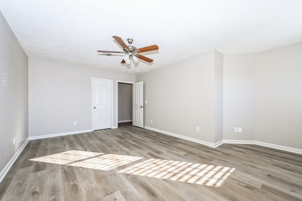 336 Sarna Dr - Photo 7 of 17