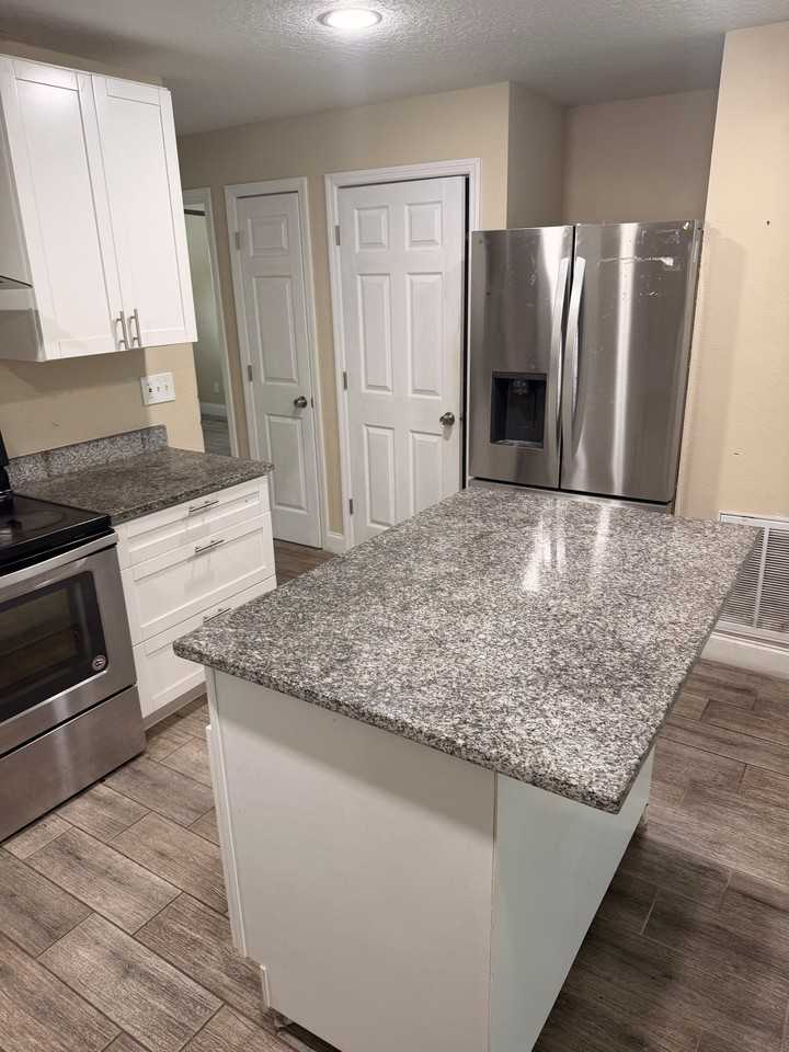 6760 Pot O Gold Ln - Photo 3 of 15