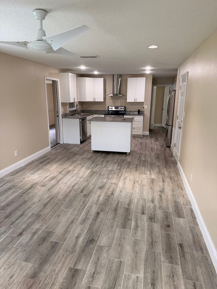 6760 Pot O Gold Ln - Photo 6 of 15