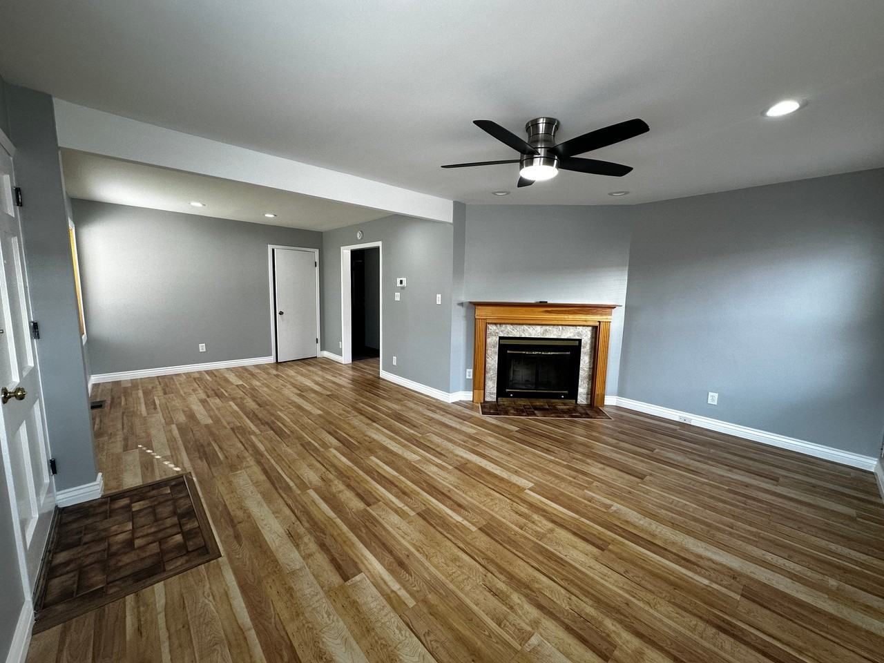 2019 E Lambourne Ave - Photo 4 of 43