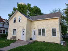 featured image of 110 2nd Ave Se #A