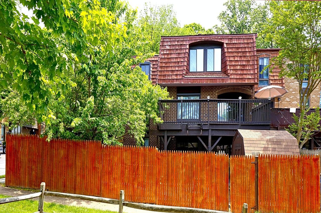 4912 Herkimer St - Photo 3 of 20