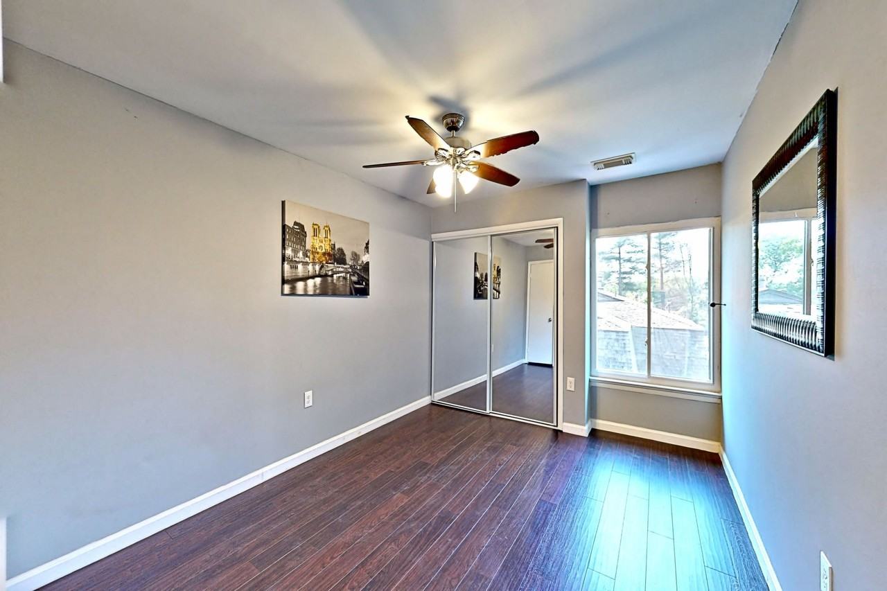 4912 Herkimer St - Photo 6 of 20