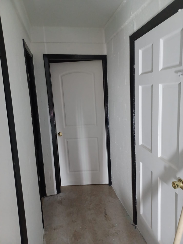 906 W Lucas #3 - Photo 6 of 14