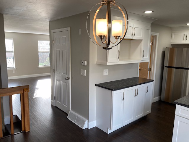 16 Rollins Ct - Photo 5 of 23