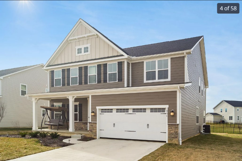 951 Blackmore Dr - Photo 3 of 41