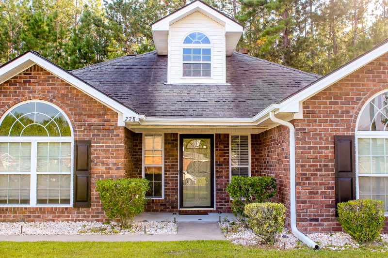 228 Cobble Stone Ln - Photo 2 of 32