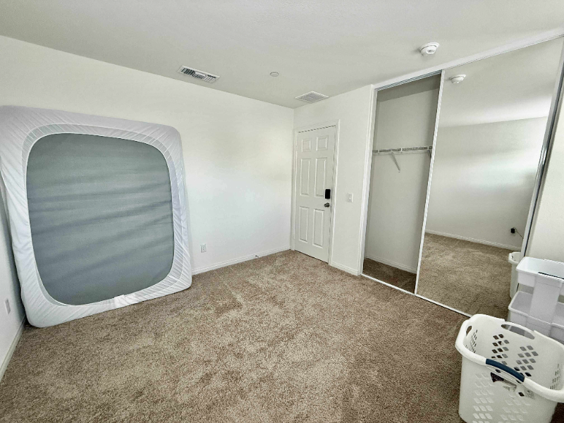 20215 Patchfield Dr - Photo 2 of 15