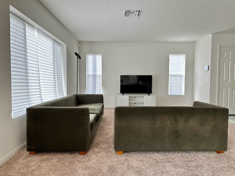 20215 Patchfield Dr - Photo 4 of 15