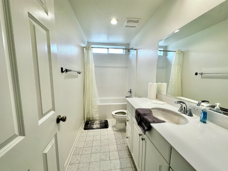 20215 Patchfield Dr - Photo 5 of 16