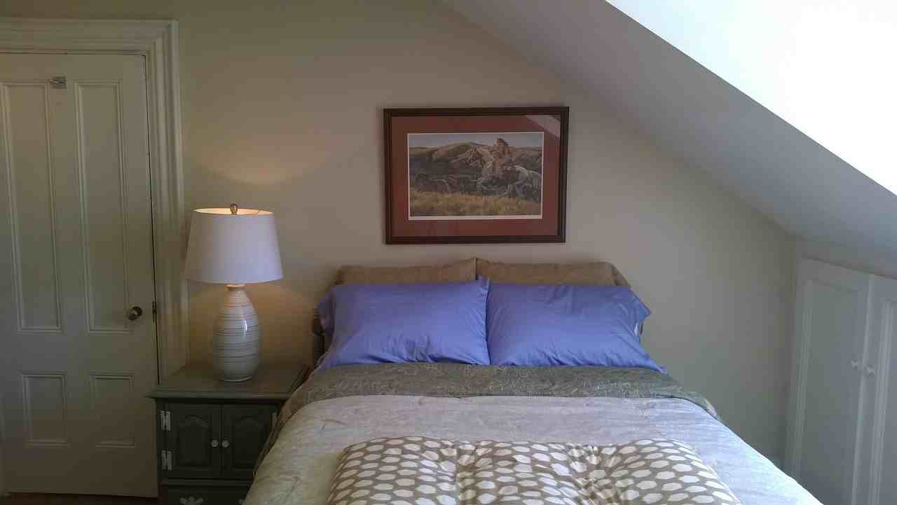 1094 Woodbury Ave #301 - Photo 3 of 19