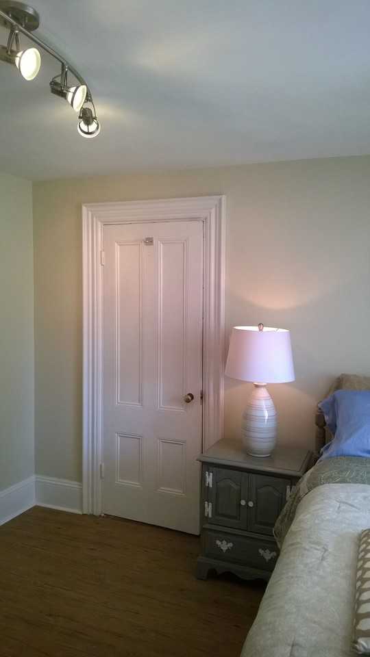 1094 Woodbury Ave #301 - Photo 4 of 19