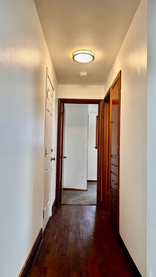 2901 E Wellesley Ave #3 - Photo 6 of 6