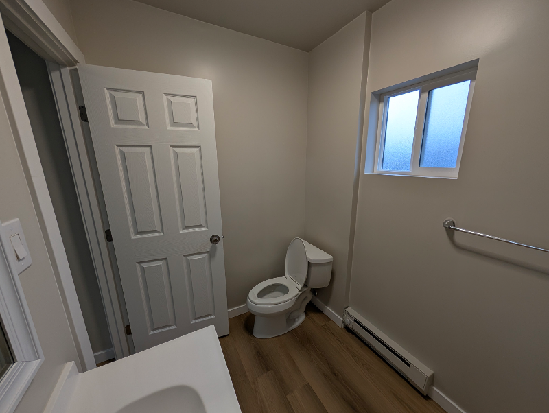 1705 Lombard Ave #1707 - Photo 4 of 15