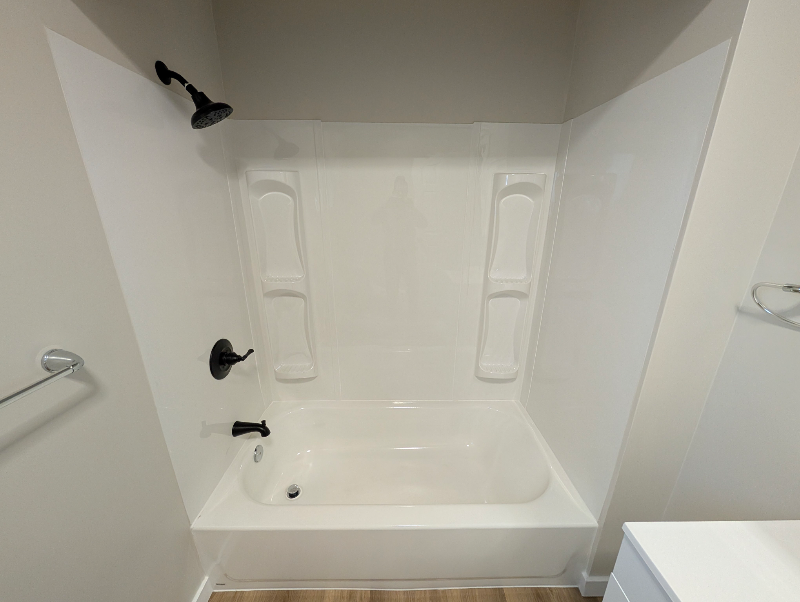 1705 Lombard Ave #1707 - Photo 6 of 15