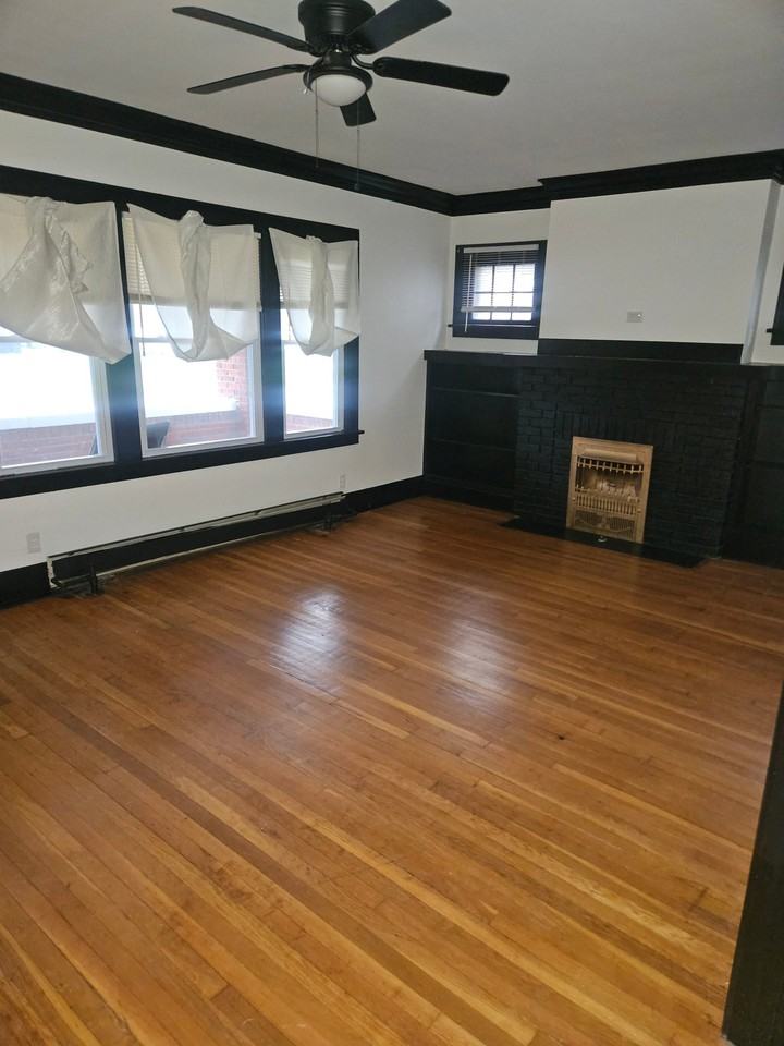 4280 E 124th St #1 - Photo 5 of 15