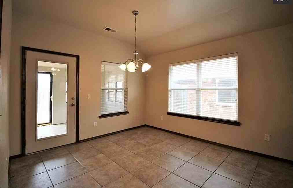 2017 Nw 176th Ter - Photo 4 of 13