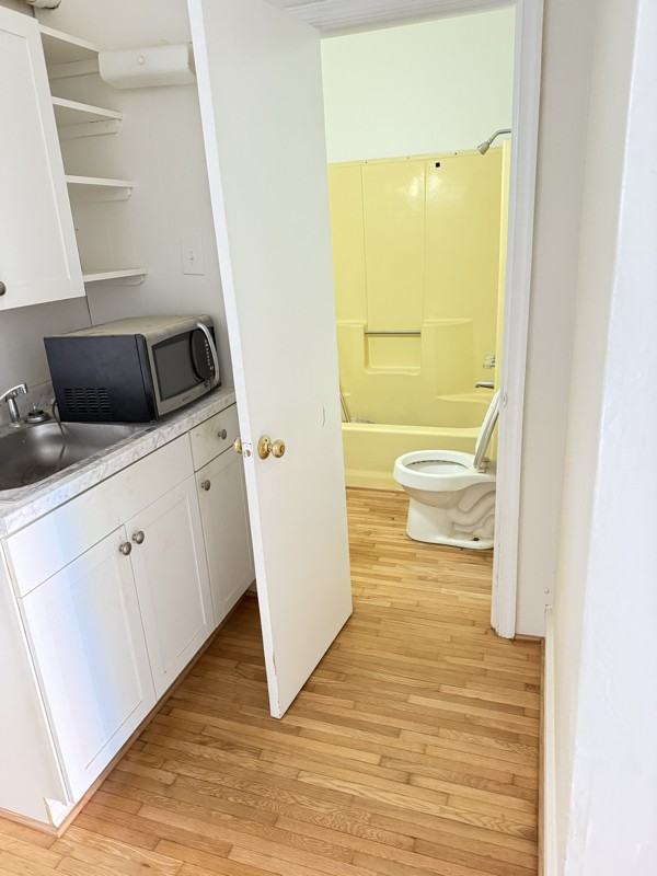 54 Main St #A - Photo 5 of 5