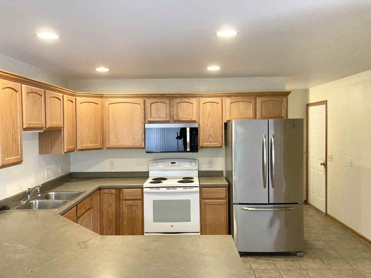 3705/3707 South Valley View Pl #3705 - Photo 5 of 21