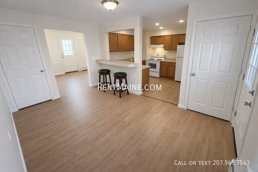 35 Valley View Ln #A - Photo 2 of 18