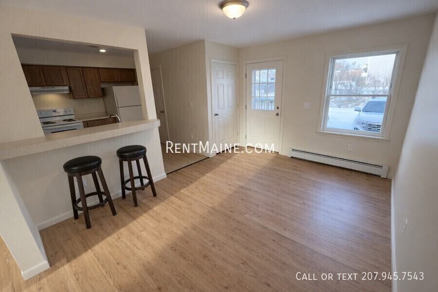 35 Valley View Ln #A - Photo 3 of 18