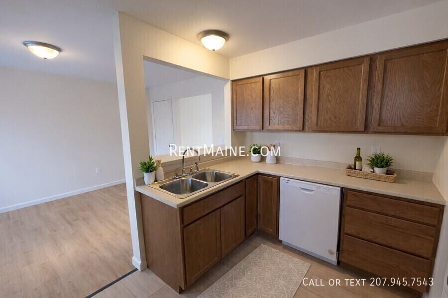 35 Valley View Ln #A - Photo 4 of 18