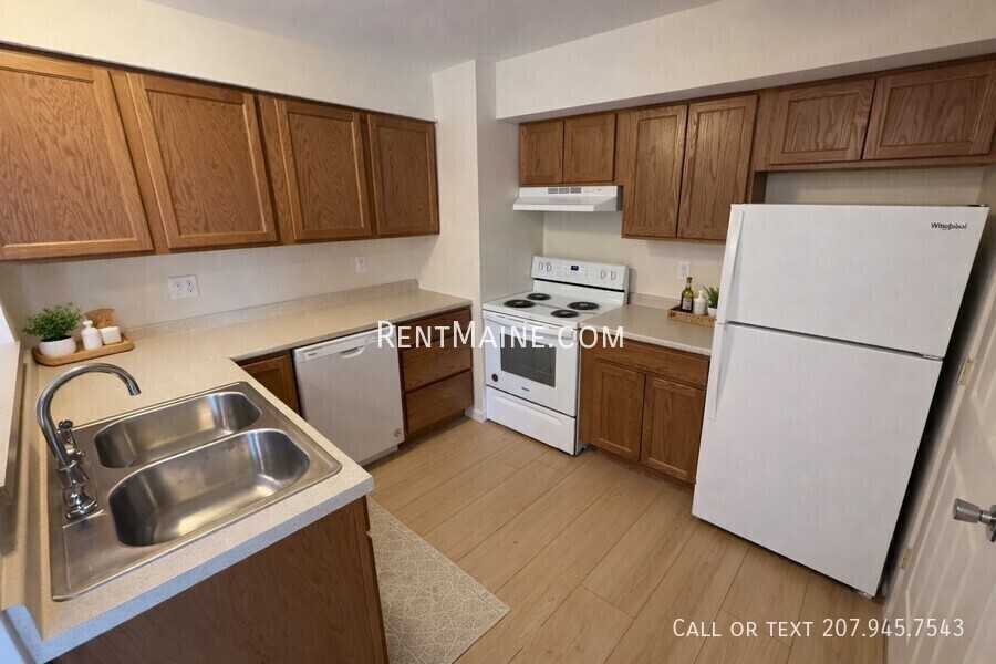 35 Valley View Ln #A - Photo 5 of 18