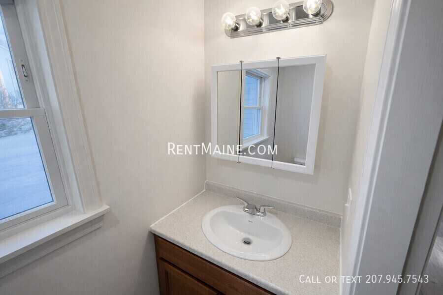 35 Valley View Ln #A - Photo 6 of 18