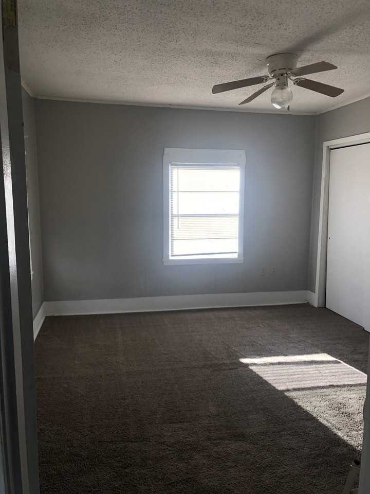 1411 King St - Photo 3 of 13