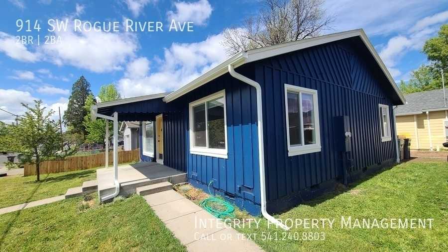 914 Sw Rogue River Ave - Photo 3 of 27