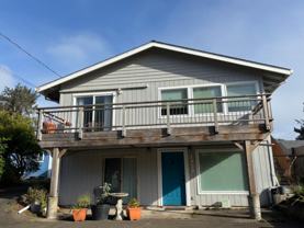 2950B Sw Beach Ave - Photo 1 of 1