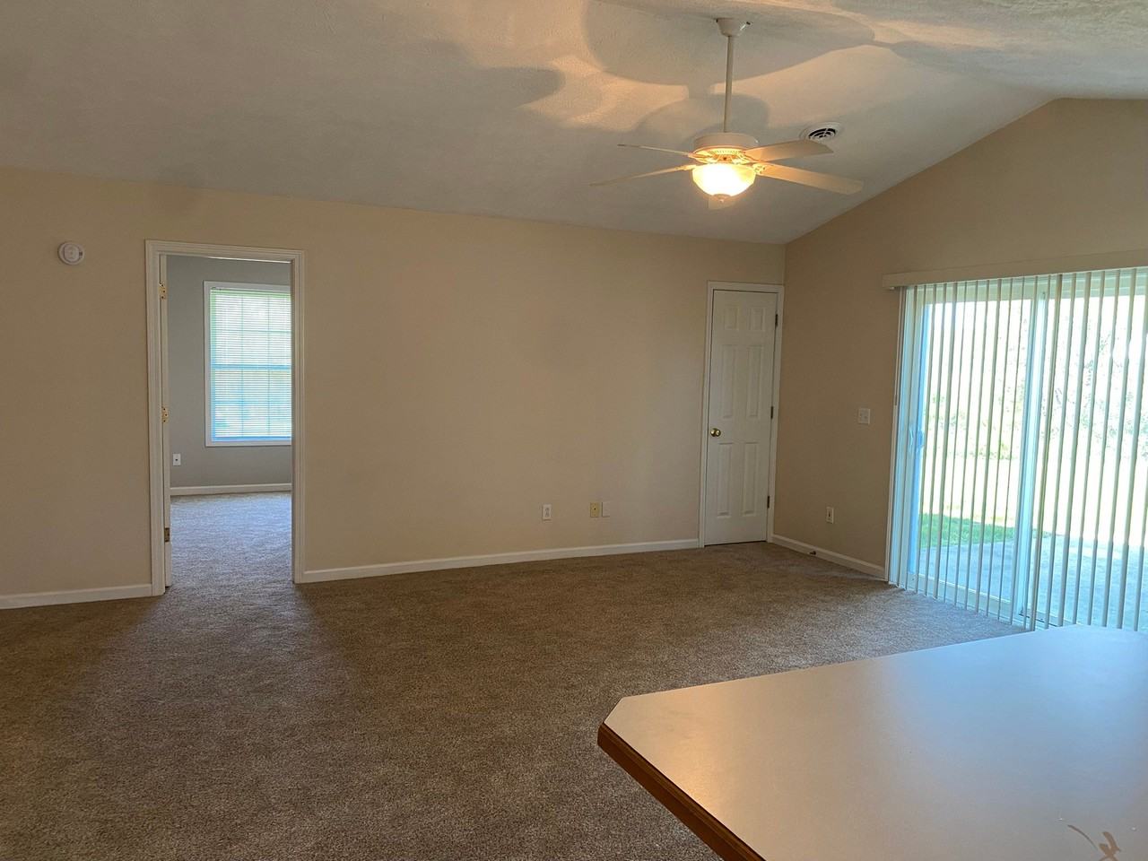 35 S Cedar Ln - Photo 3 of 10
